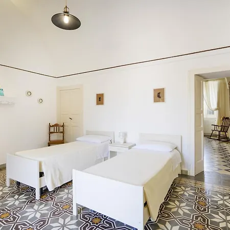 Casale Mba Graziudd *