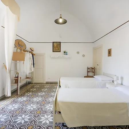 Casale Mba Graziudd Holiday home